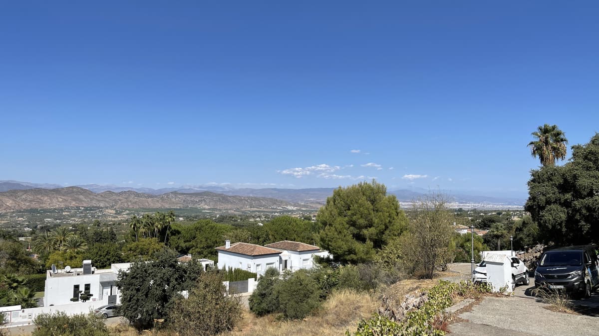 Detached Villa in Alhaurín el Grande — photo 10 of 10