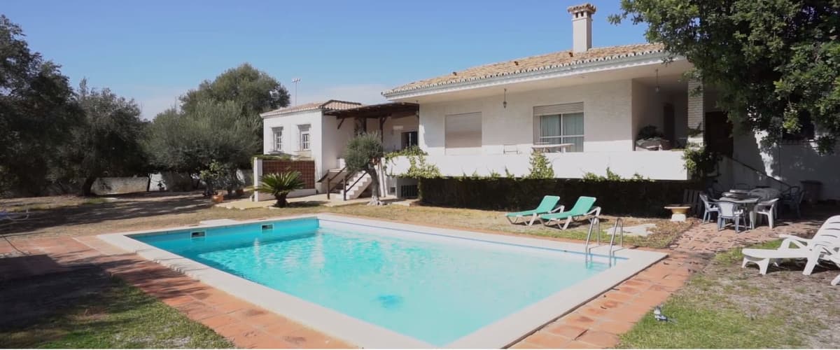 Detached Villa in Torremolinos — photo 3 of 10