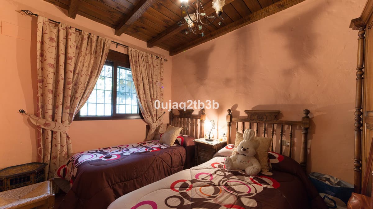 Cortijo in Cortes de la Frontera — photo 7 of 10