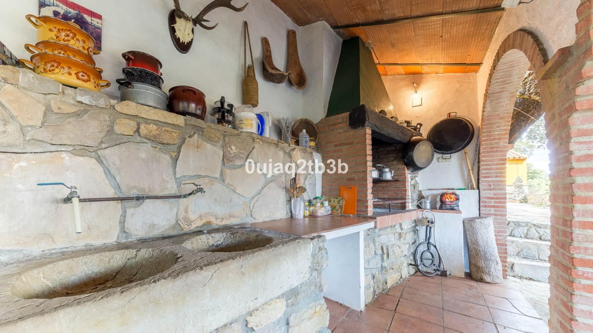 Cortijo in Cortes de la Frontera — photo 9 of 10
