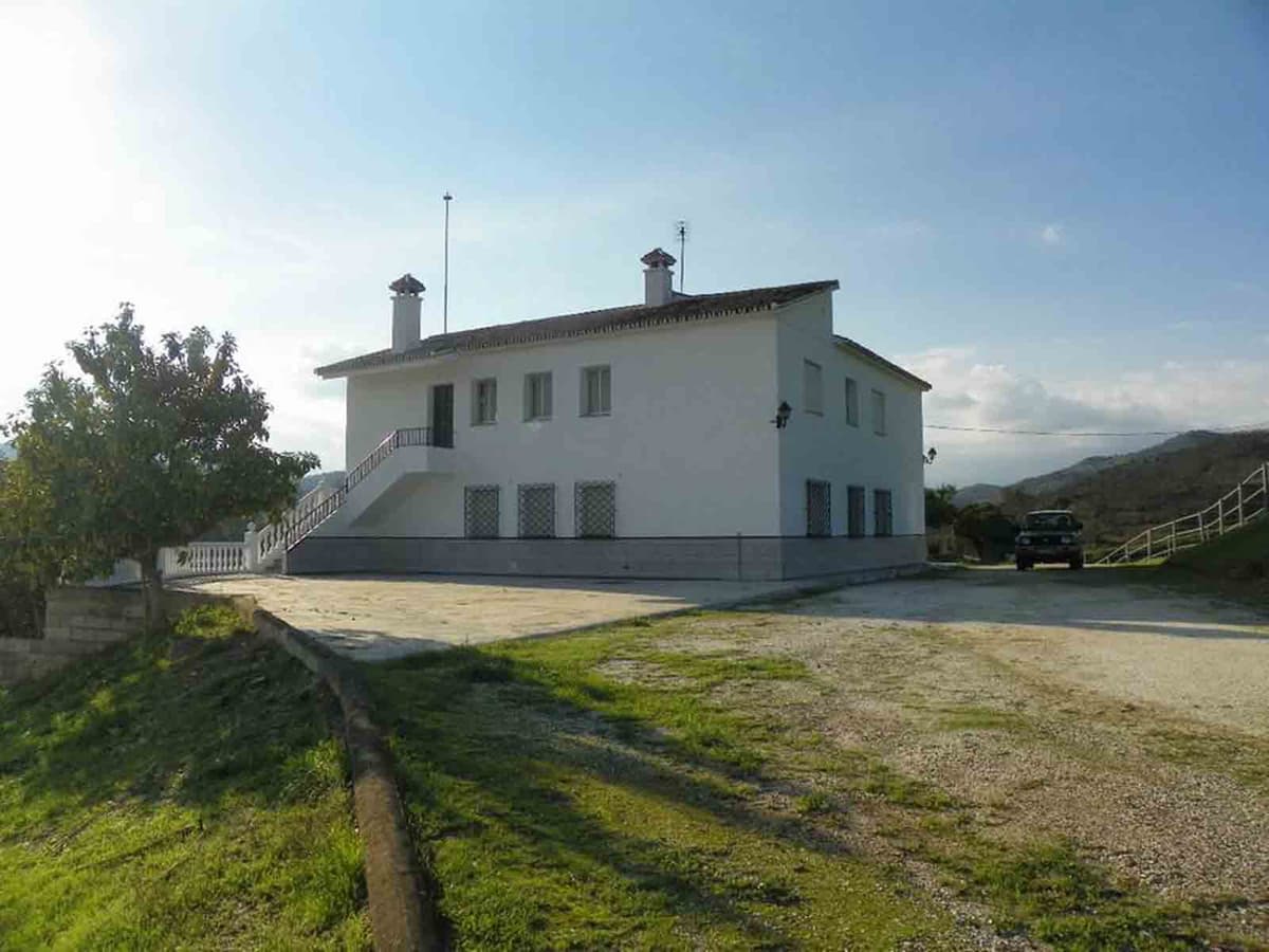 Cortijo in Coín — photo 1 of 10