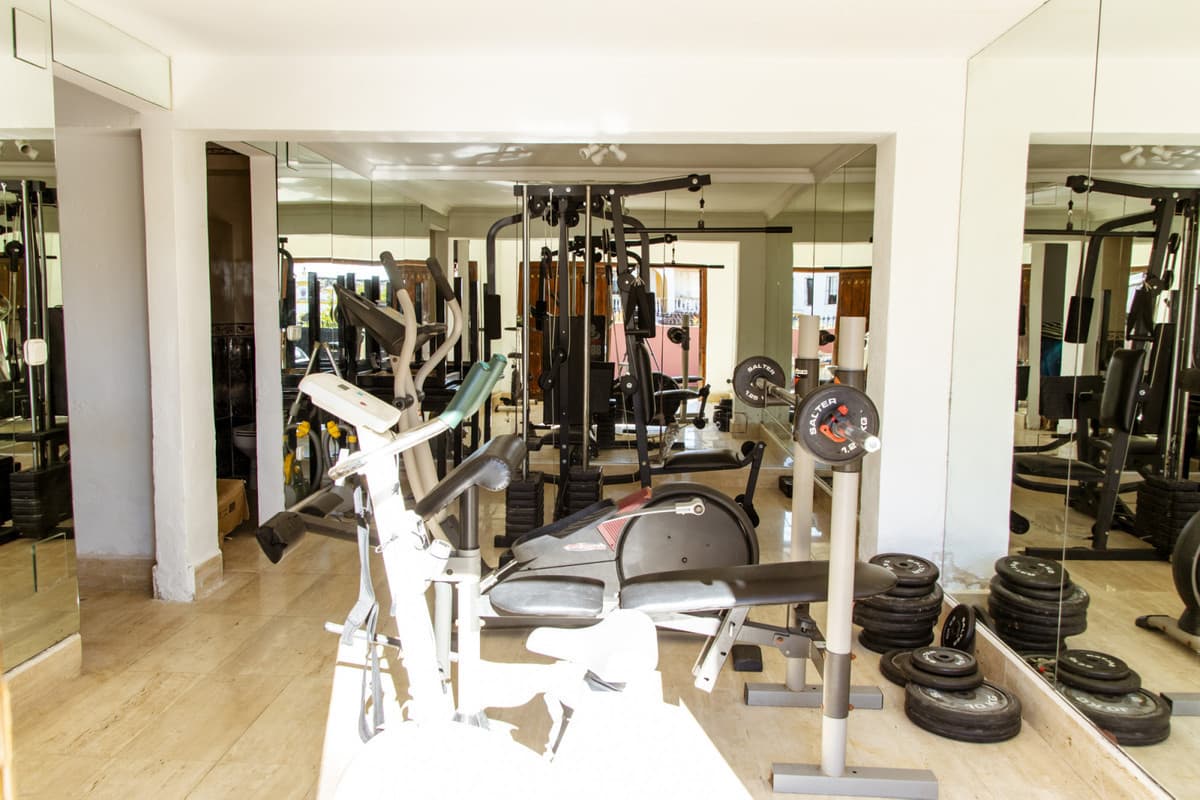 Detached Villa in Estepona — photo 4 of 10