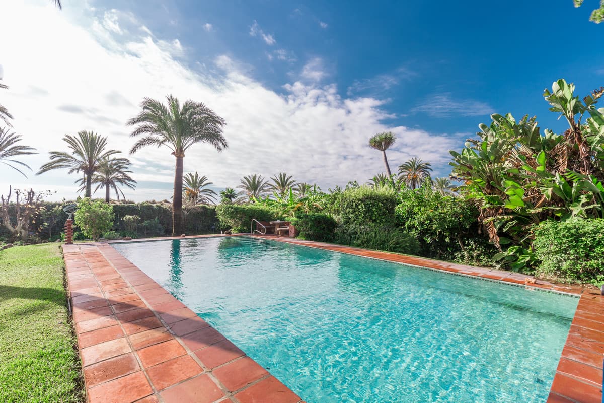 Detached Villa in Los Monteros — photo 6 of 10