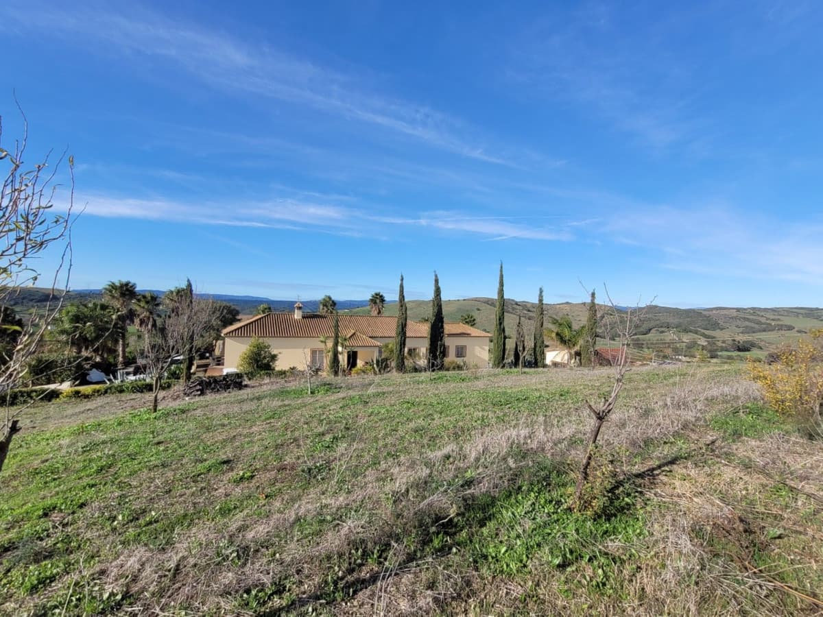 Detached Villa in San Martín de Tesorillo — photo 1 of 10