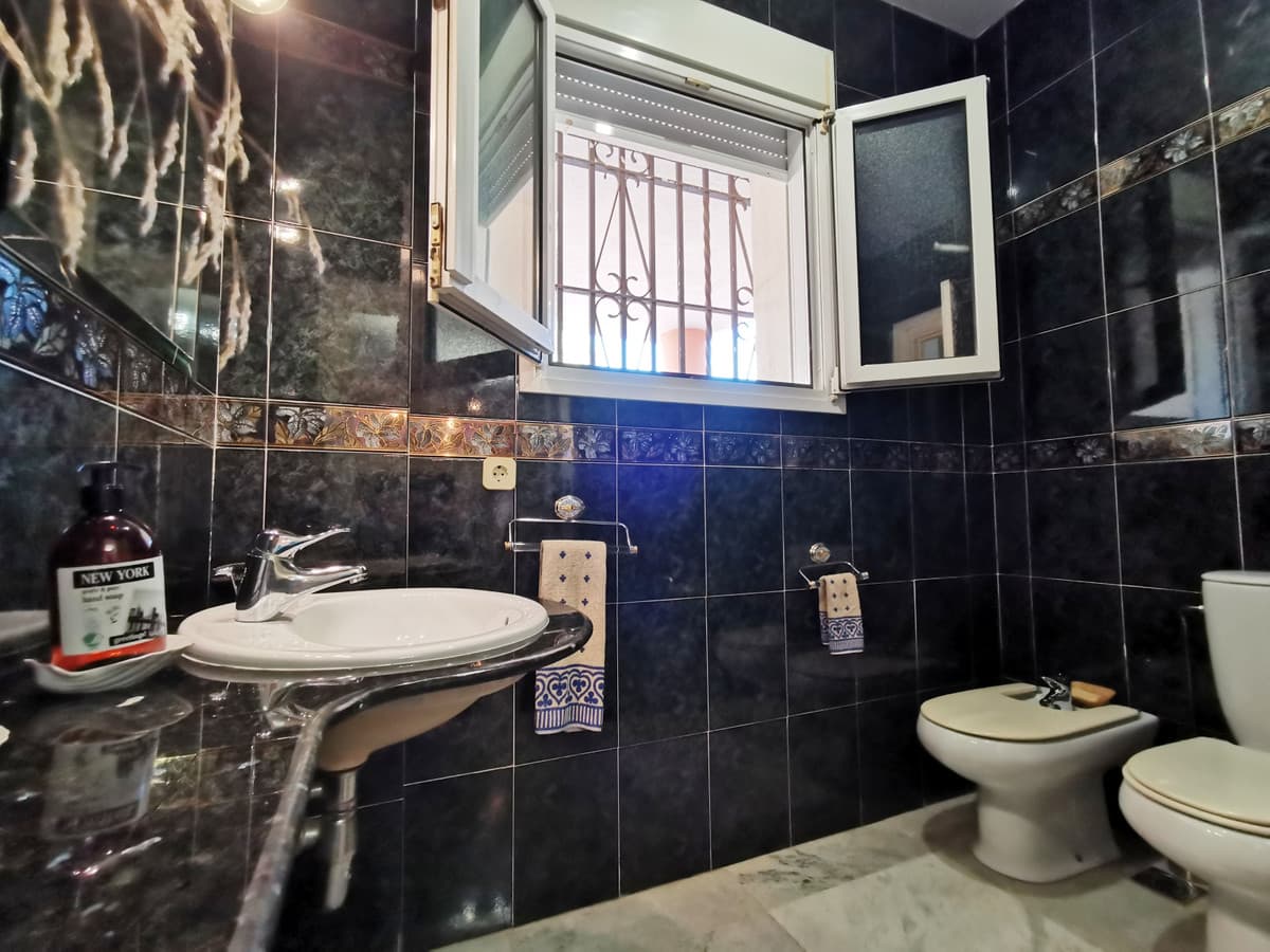 Detached Villa in Torremolinos — photo 9 of 10