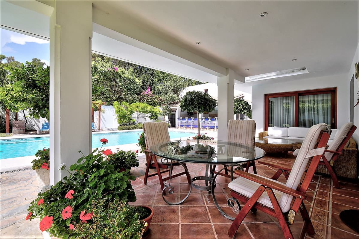 Detached Villa in Costalita — photo 9 of 10