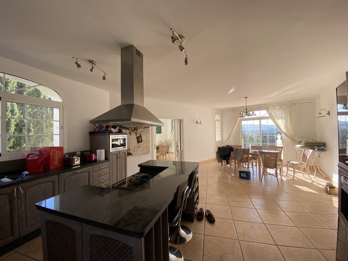 Detached Villa in Mijas Golf — photo 5 of 10