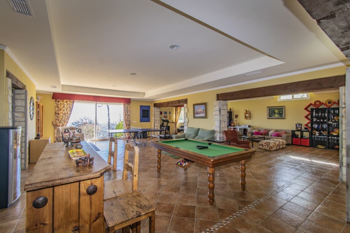 Detached Villa in Estepona — photo 5 of 10
