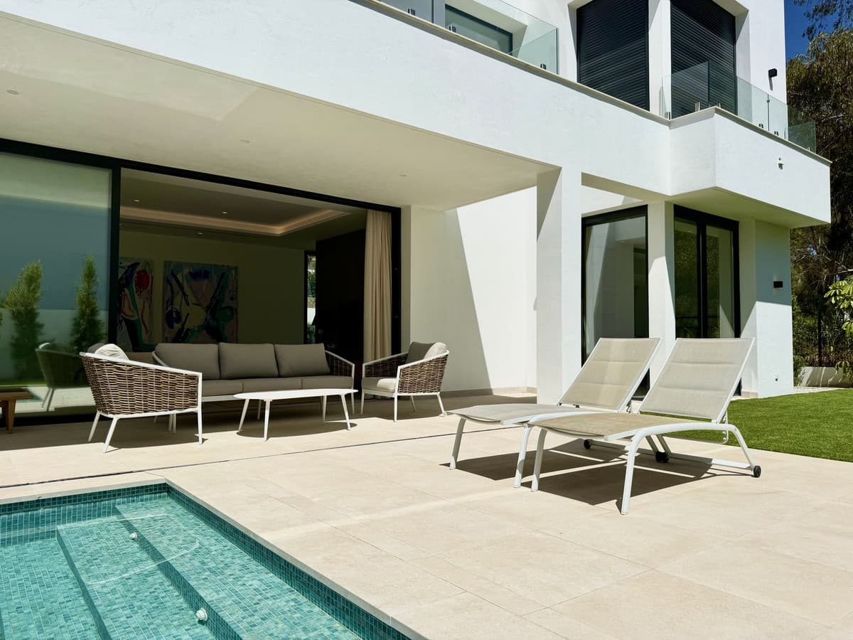 Detached Villa in New Golden Mile — photo 4 of 10