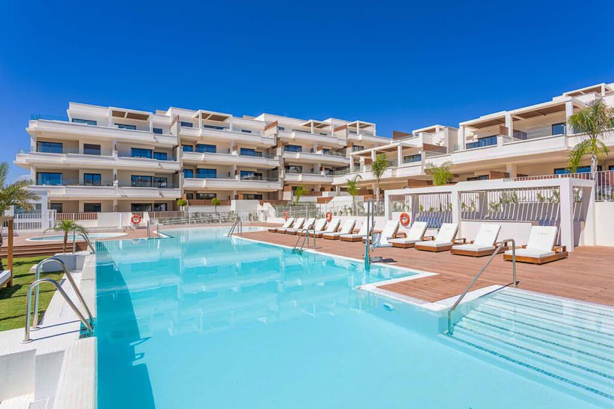 Middle Floor Apartment in La Cala de Mijas — photo 1 of 10