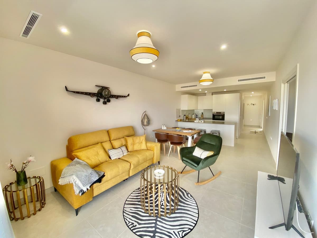 Middle Floor Apartment in La Cala de Mijas — photo 4 of 10