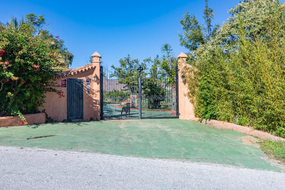 Detached Villa in Mijas — photo 10 of 10
