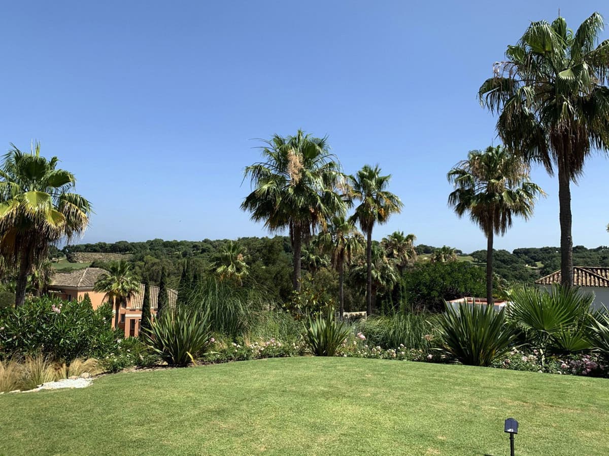 Detached Villa in Sotogrande — photo 6 of 10