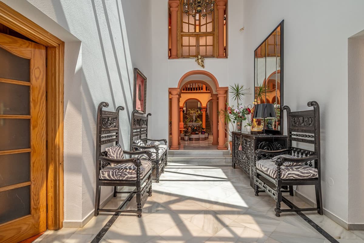 Detached Villa in Benalmadena — photo 3 of 10
