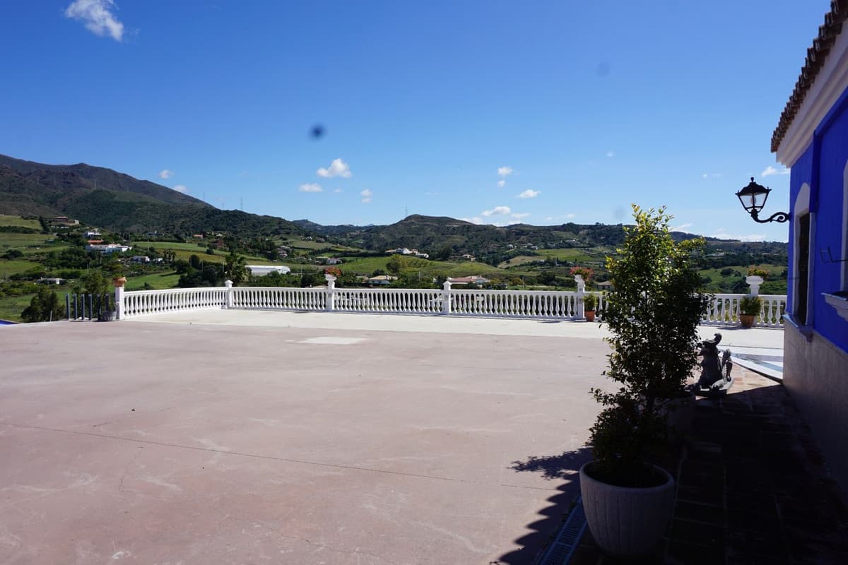 Cortijo in Estepona — photo 3 of 10