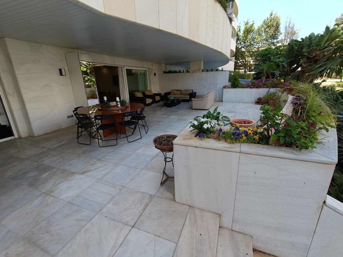 Ground Floor Apartment in Puerto Banús — photo 5 of 10