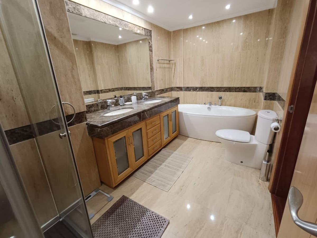 Ground Floor Apartment in Puerto Banús — photo 8 of 10