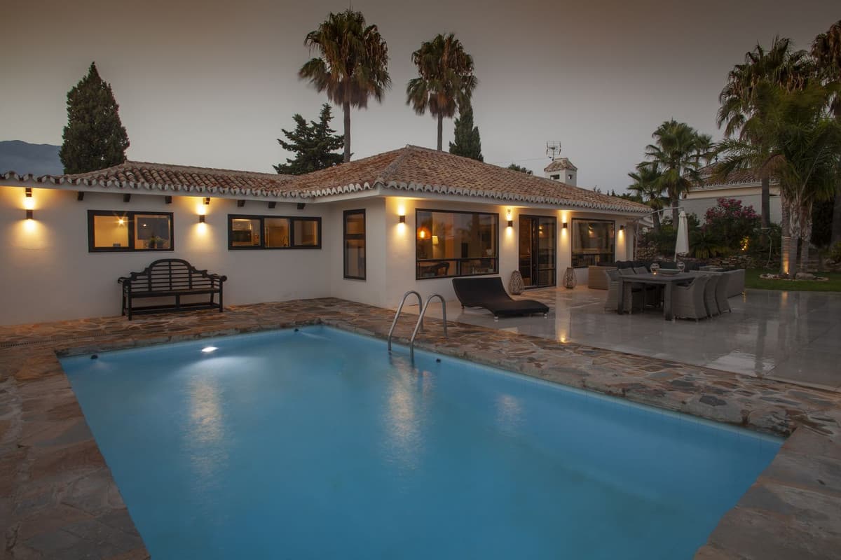 Detached Villa in Sierrezuela — photo 2 of 10