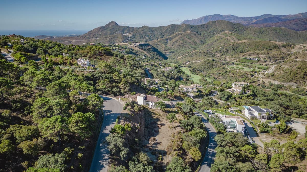 Residential Plot in La Zagaleta — photo 4 of 9