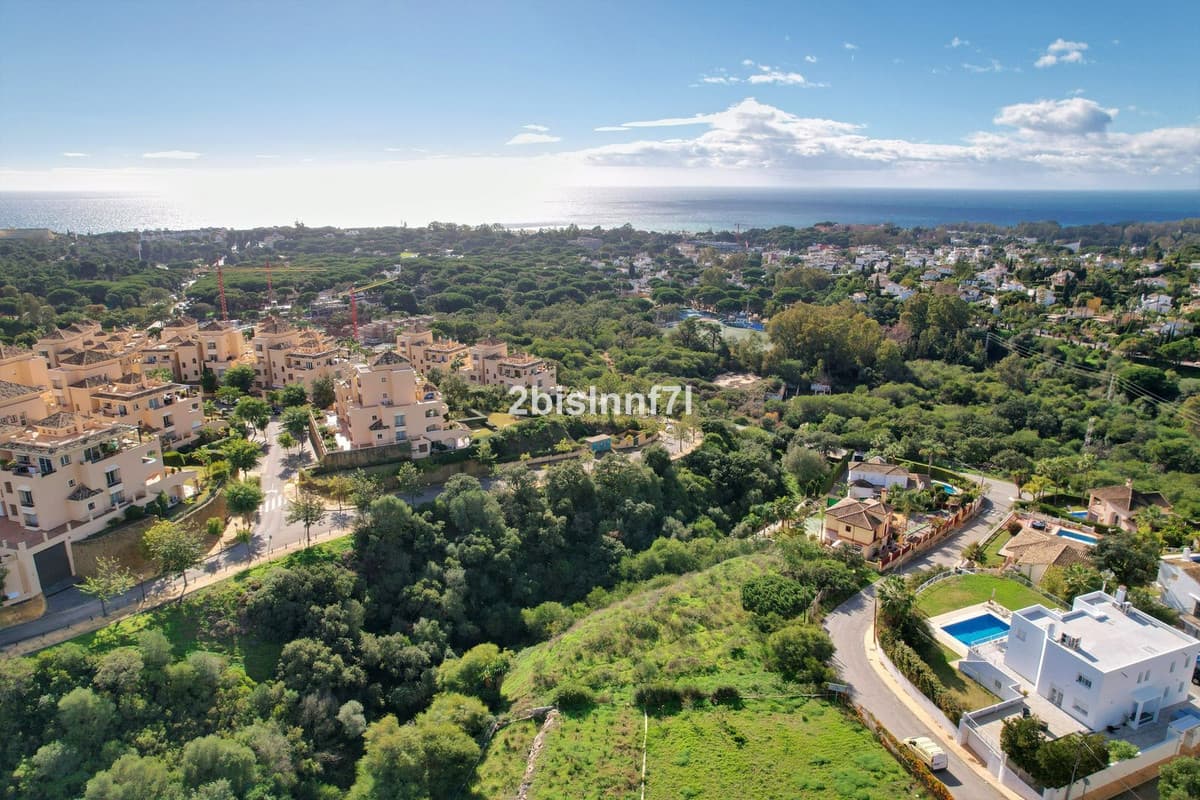 Residential Plot in Elviria — photo 2 of 10