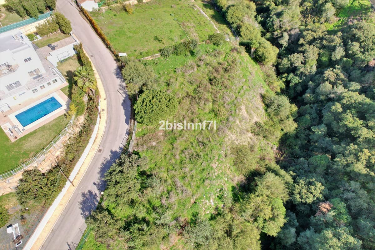 Residential Plot in Elviria — photo 4 of 10