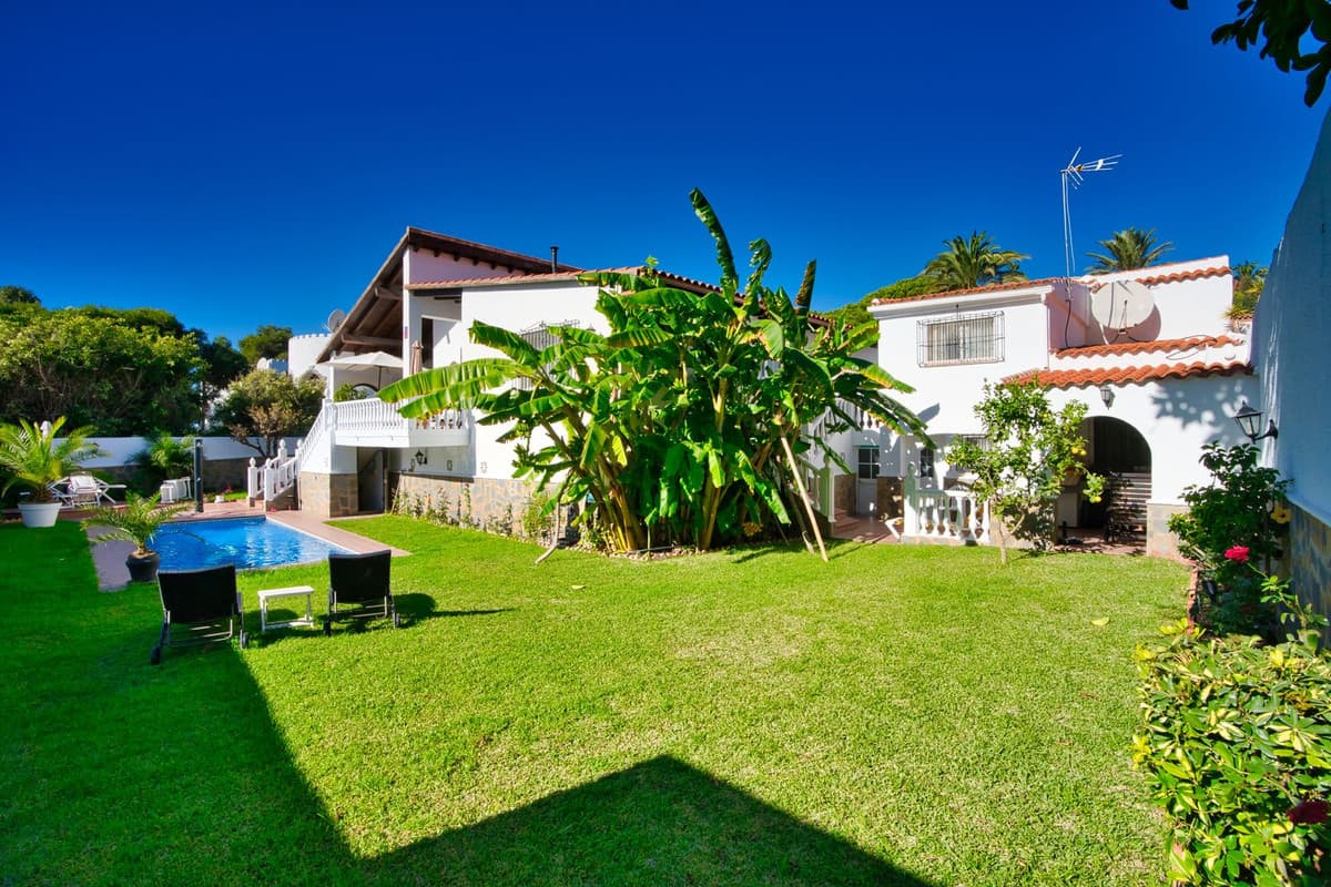 Detached Villa in Torrenueva — photo 1 of 10