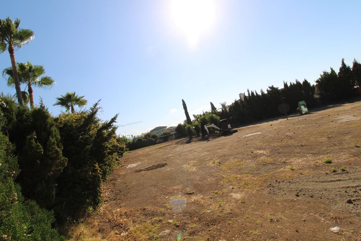 Residential Plot in The Golden Mile — photo 6 of 6