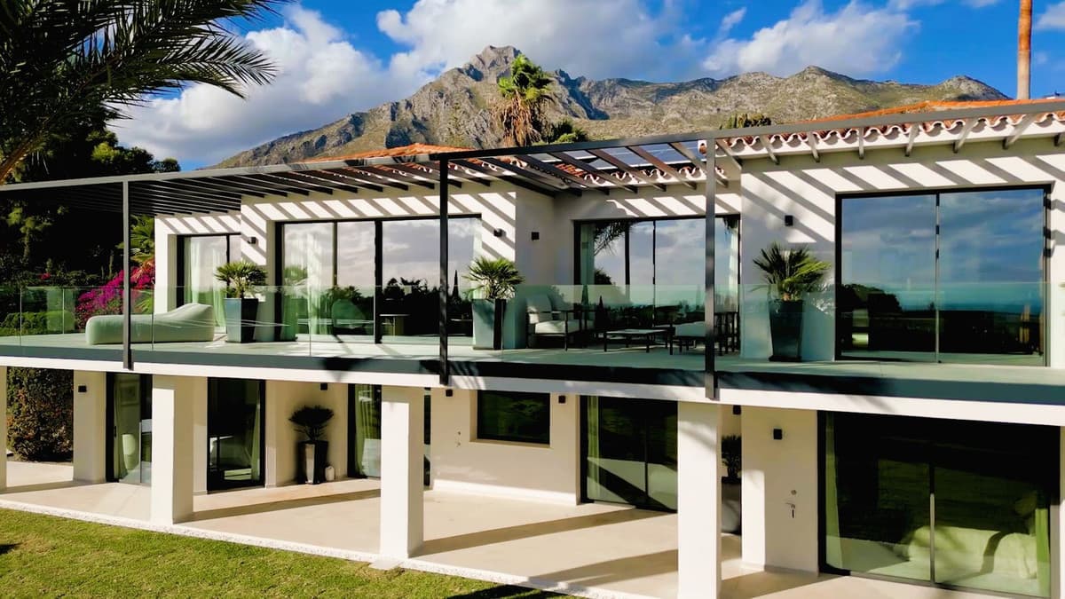 Detached Villa in The Golden Mile — photo 4 of 10