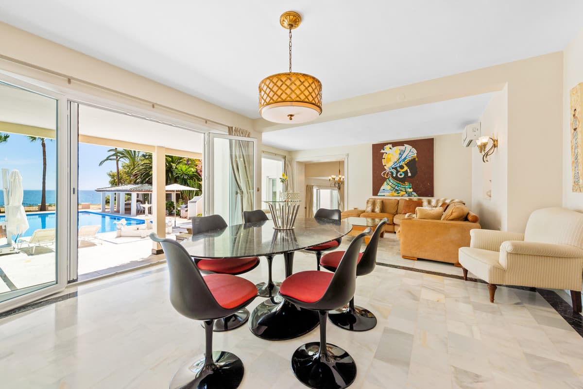Detached Villa in Estepona — photo 7 of 10
