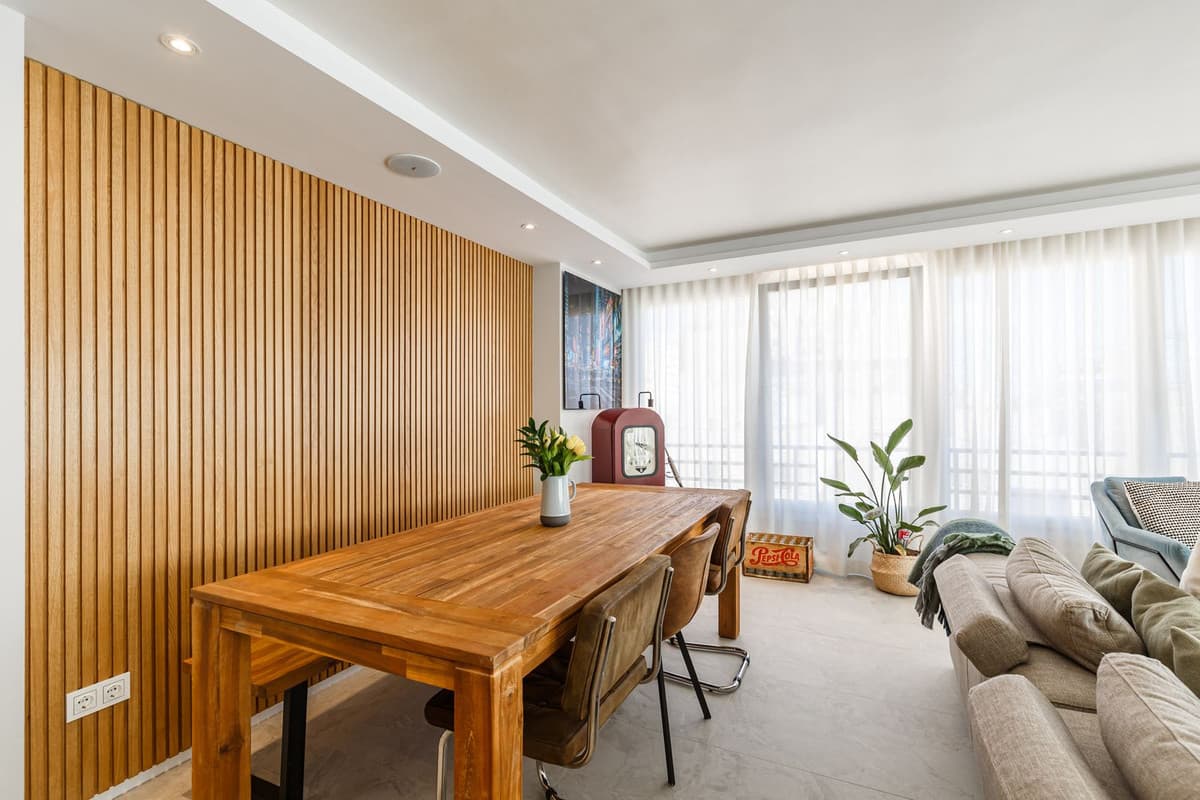 Middle Floor Apartment in Marbella — photo 3 of 10