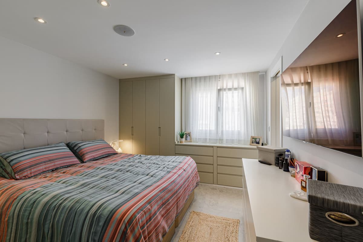 Middle Floor Apartment in Marbella — photo 9 of 10