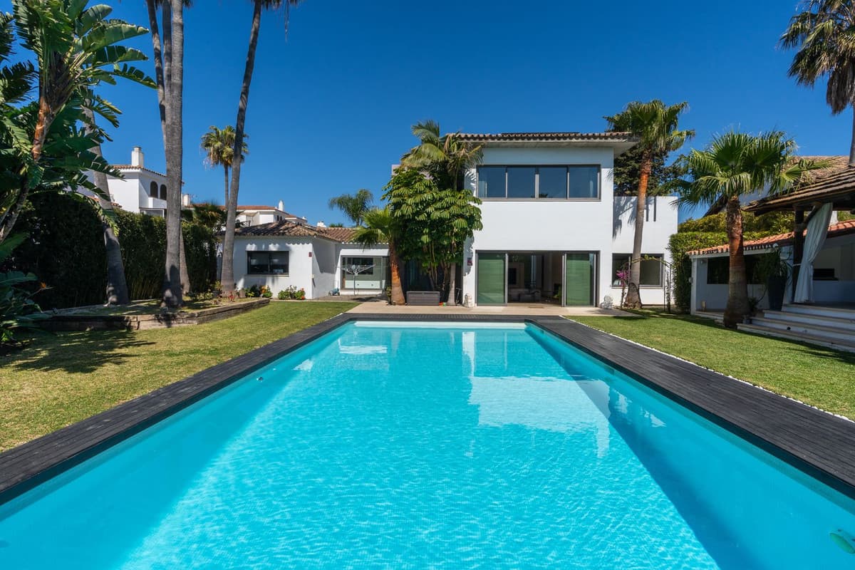 Detached Villa in Costalita — photo 4 of 10