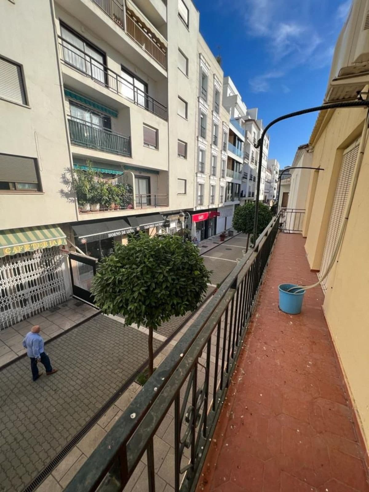 Semi-Detached House in Estepona — photo 1 of 10