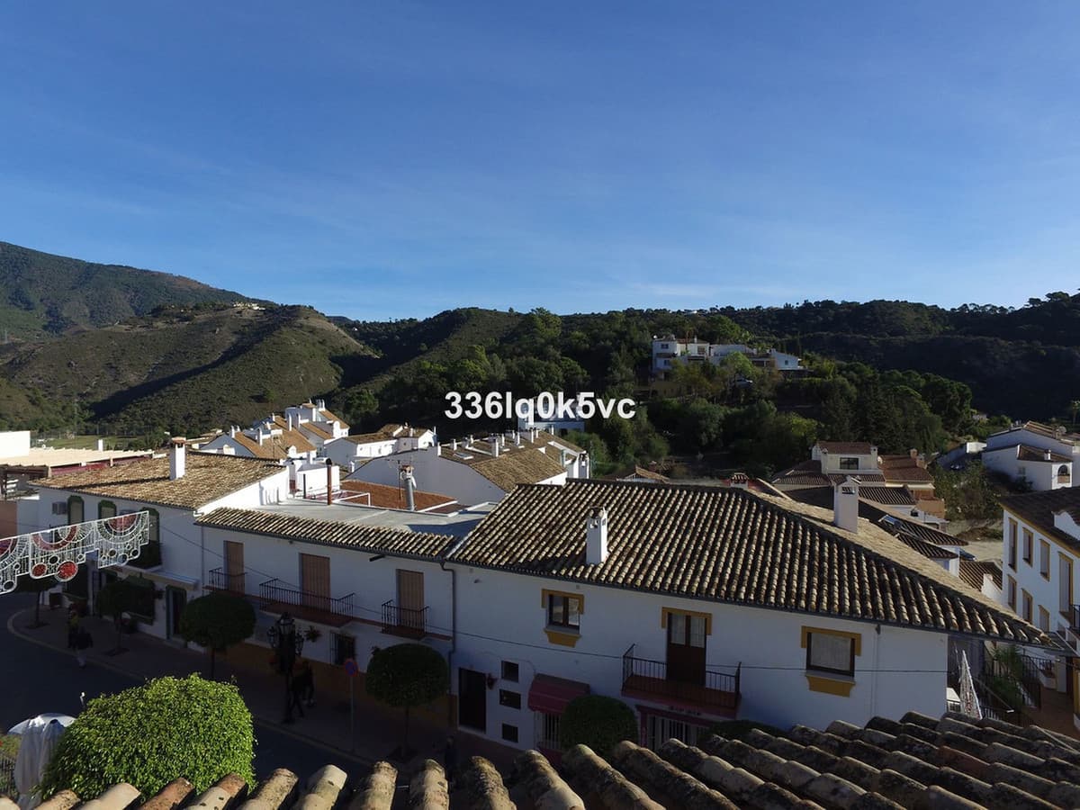 Duplex in Benahavís — photo 6 of 10