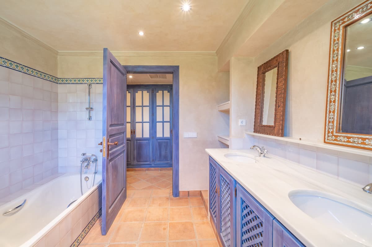 Detached Villa in Estepona — photo 9 of 10