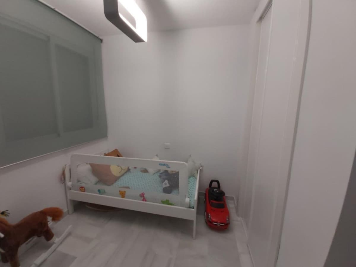 Middle Floor Apartment in Doña Julia — photo 7 of 10
