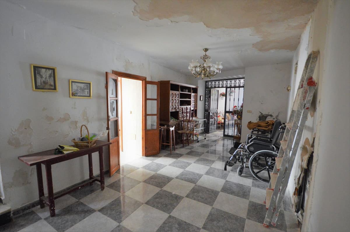 Detached Villa in Marbella — photo 5 of 10