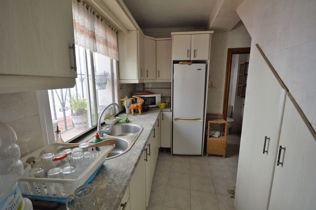 Detached Villa in Marbella — photo 7 of 10