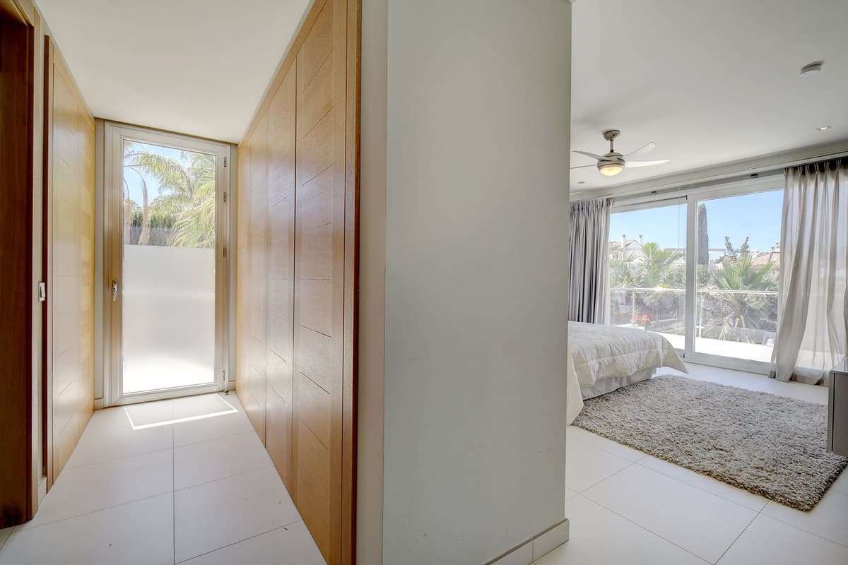Detached Villa in Nueva Andalucía — photo 6 of 10