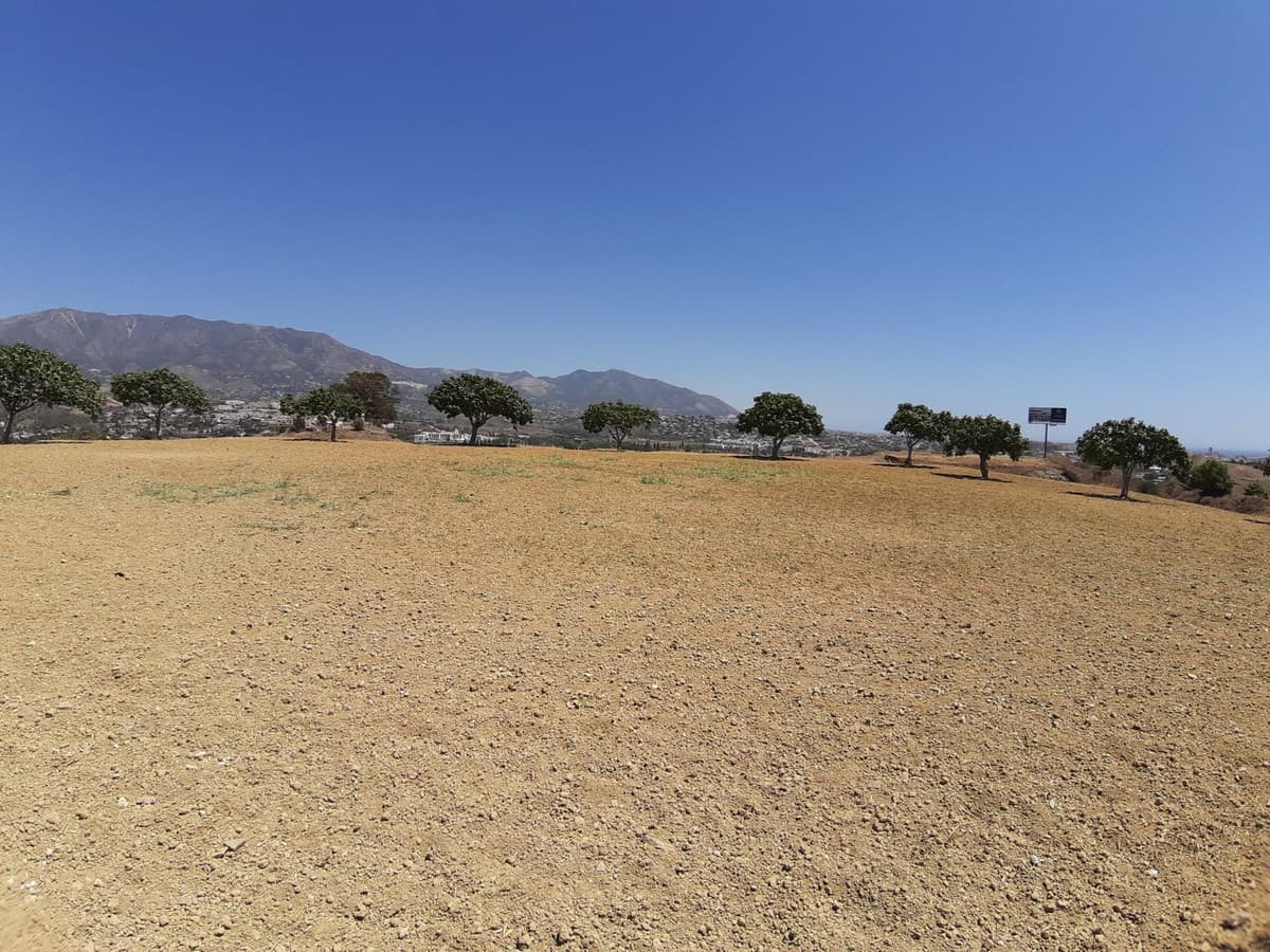 Land in Mijas — photo 3 of 10