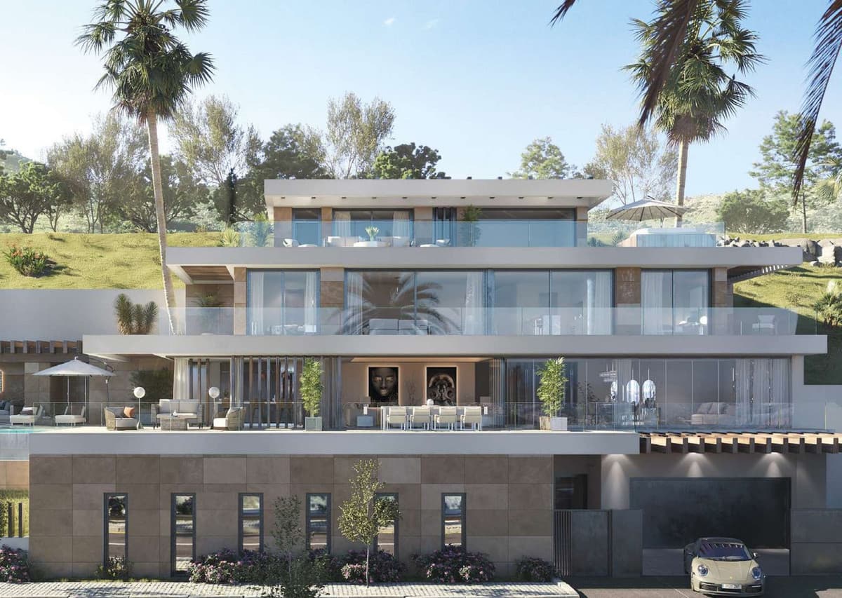 Residential Plot in Benahavís — photo 1 of 10