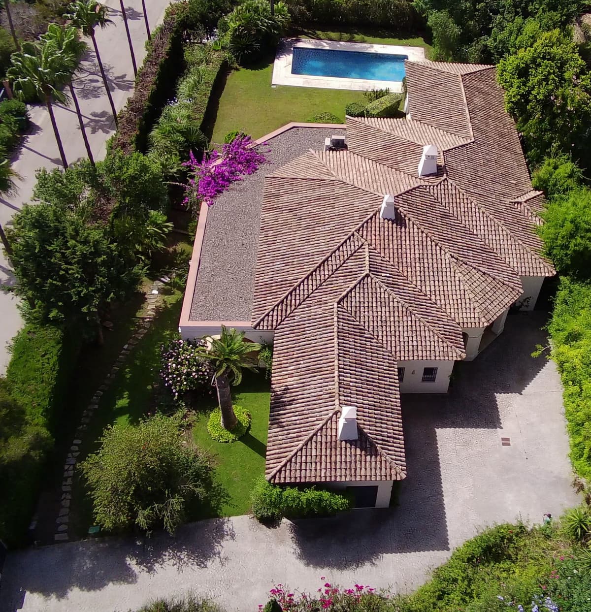 Detached Villa in Sotogrande Alto — photo 2 of 10