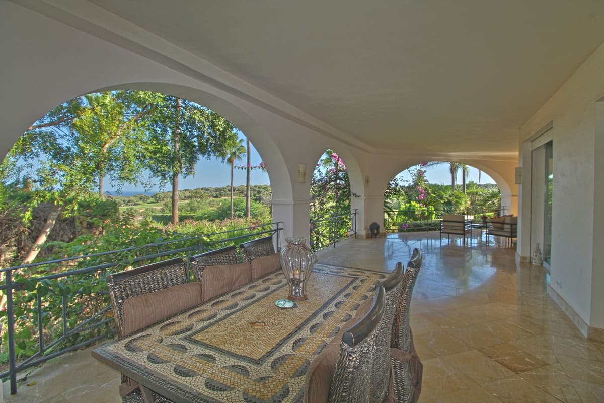 Detached Villa in Sotogrande Alto — photo 4 of 10