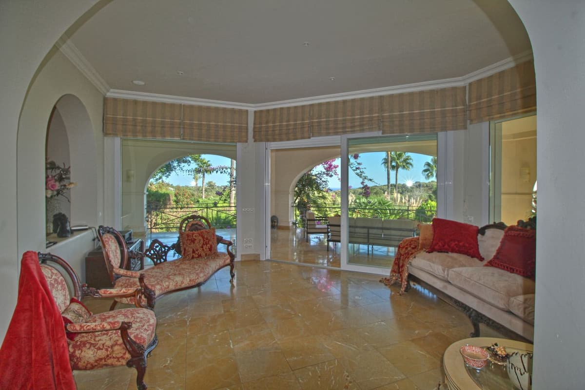 Detached Villa in Sotogrande Alto — photo 8 of 10