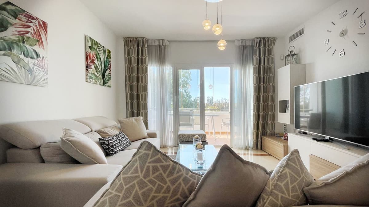 Penthouse Duplex in Nueva Andalucía — photo 4 of 10