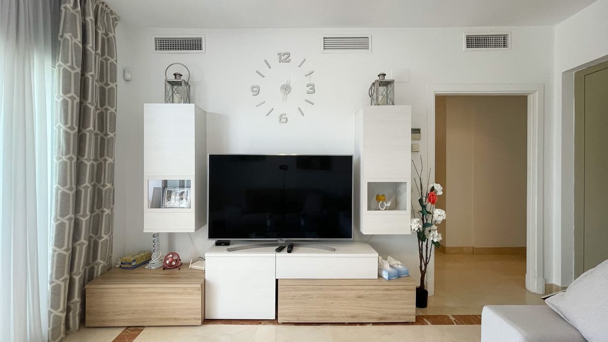 Penthouse Duplex in Nueva Andalucía — photo 6 of 10