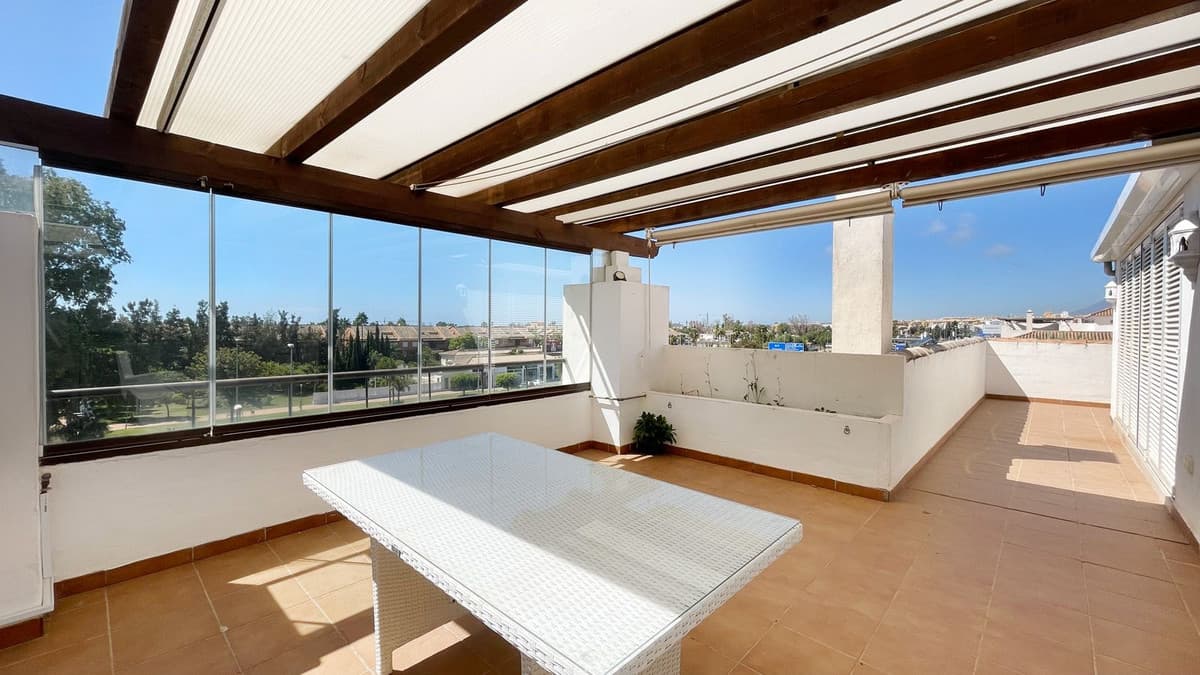 Penthouse Duplex in Nueva Andalucía — photo 10 of 10