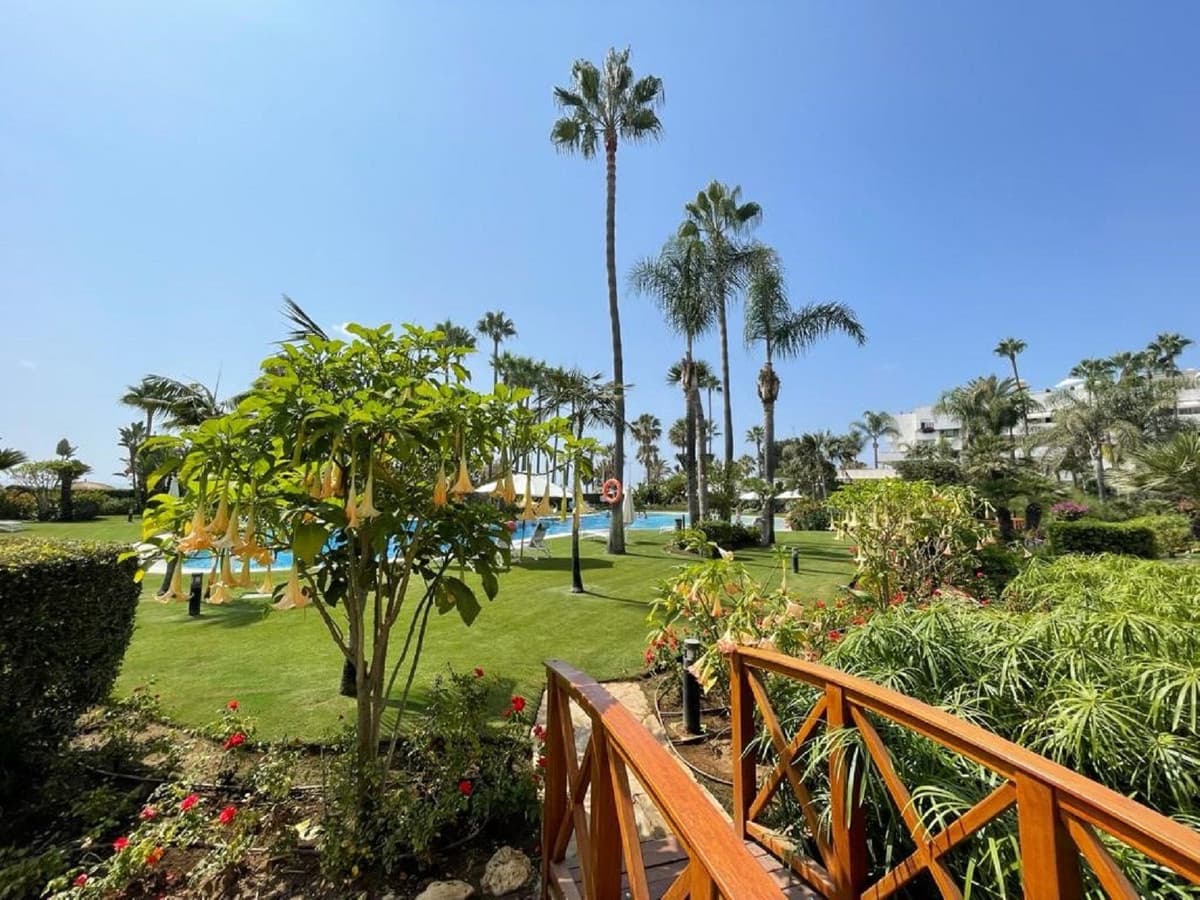 Middle Floor Apartment in Puerto Banús — photo 2 of 10