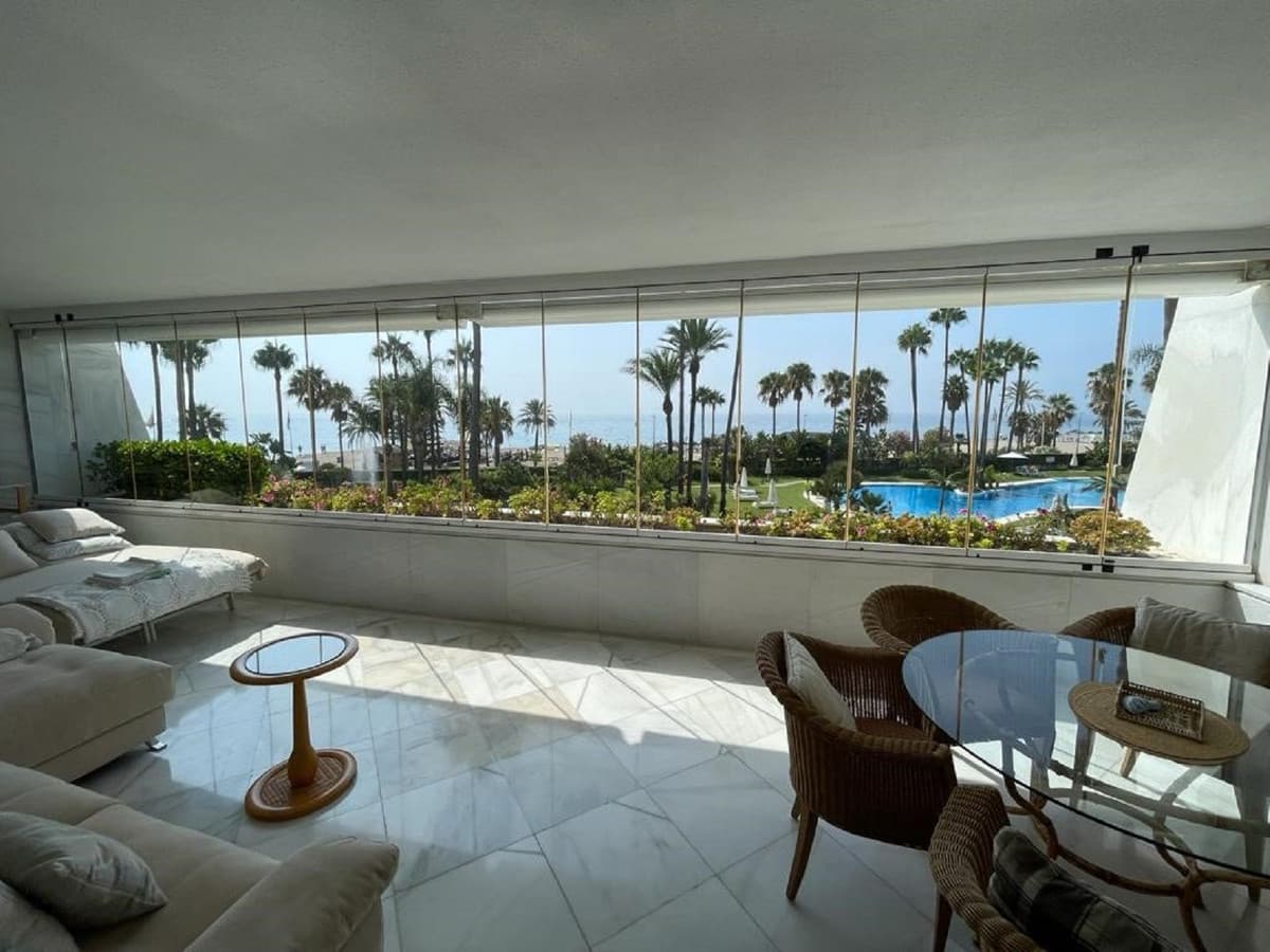 Middle Floor Apartment in Puerto Banús — photo 6 of 10