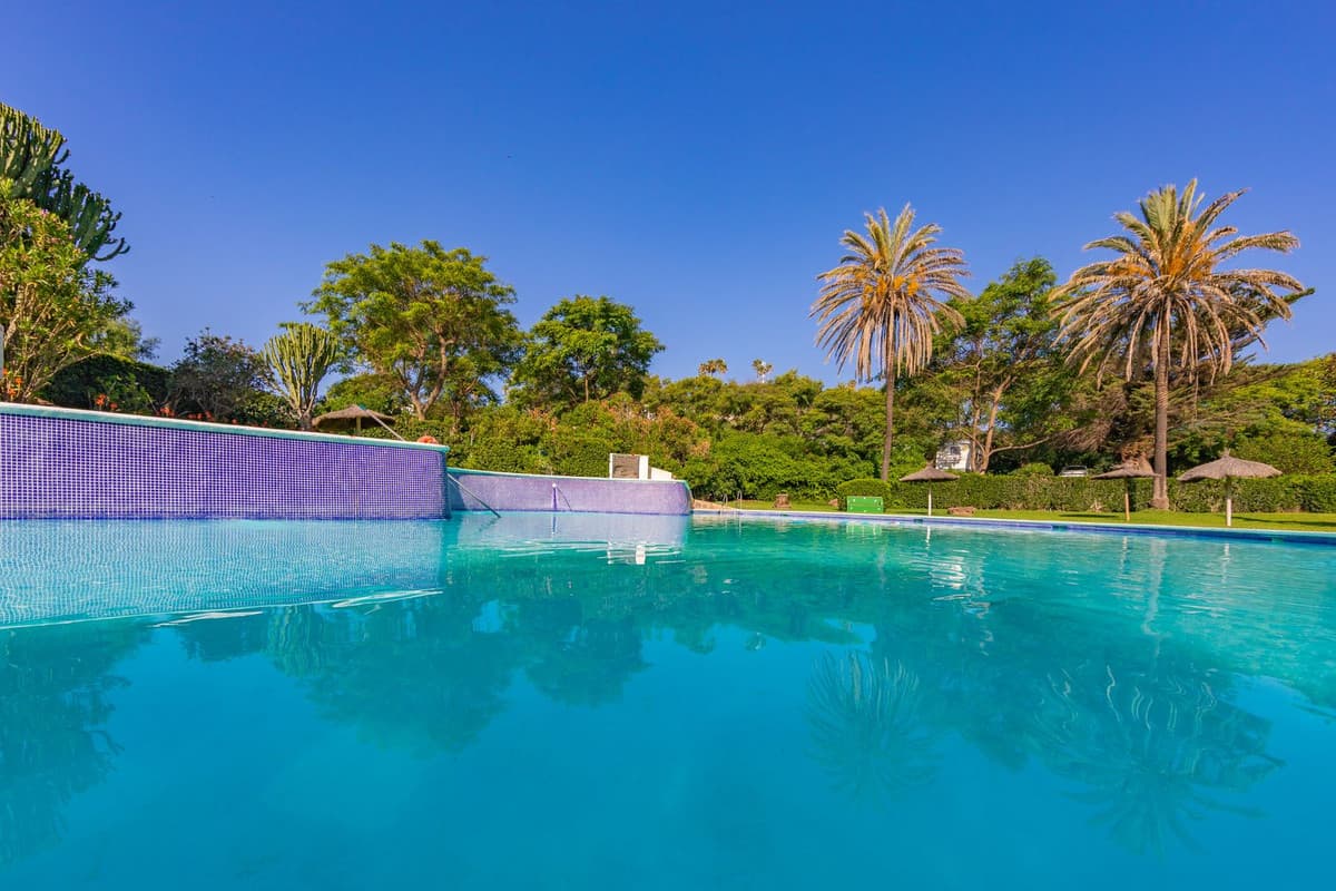 Semi-Detached House in Estepona — photo 2 of 10